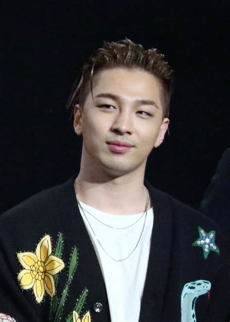 taeyang age.